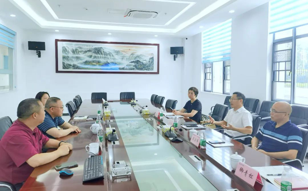 長沙市政協(xié)副主席陳昌佳一行蒞臨頂立科技調研